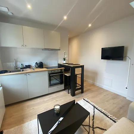 2 Piece 4 Couchages Au Centre De דוביל